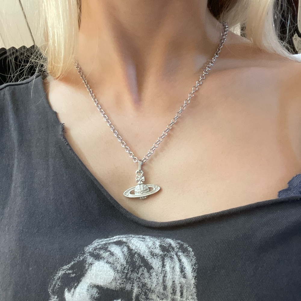 Vivienne Westwood Mini Bas Relief Orb Pendant Necklace Platinum NEW